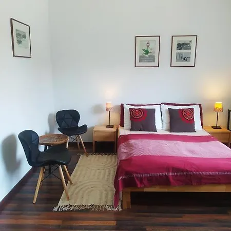 شقة Bibor-lak Oekoszallashely بانونهالما